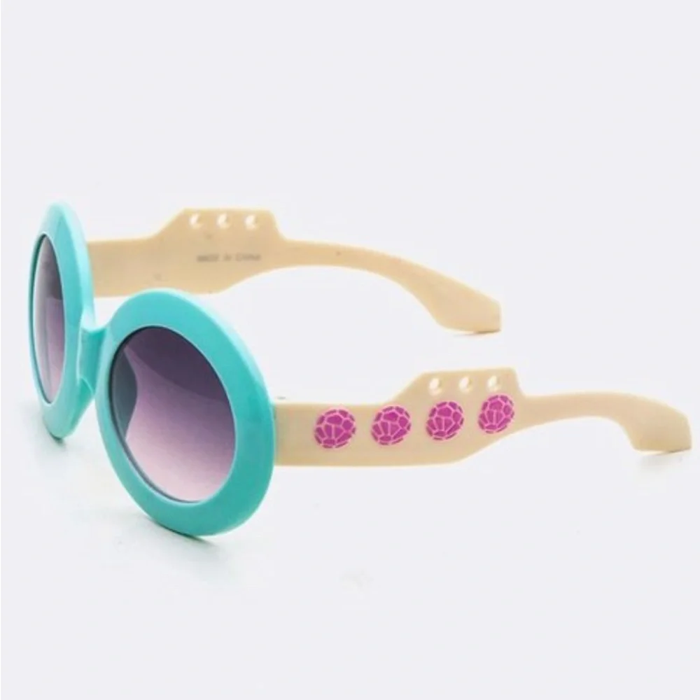 Kids 2 Tone Oval Sunglasses - Picture 4 of 4